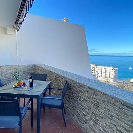 Sea View In Apartment *